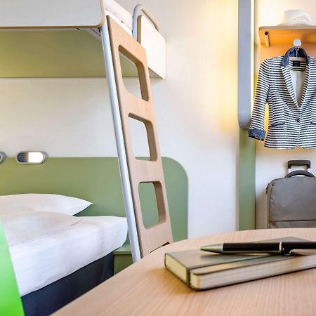 Ibis Budget Portsmouth Buitenkant foto