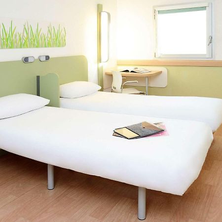 Ibis Budget Portsmouth Buitenkant foto