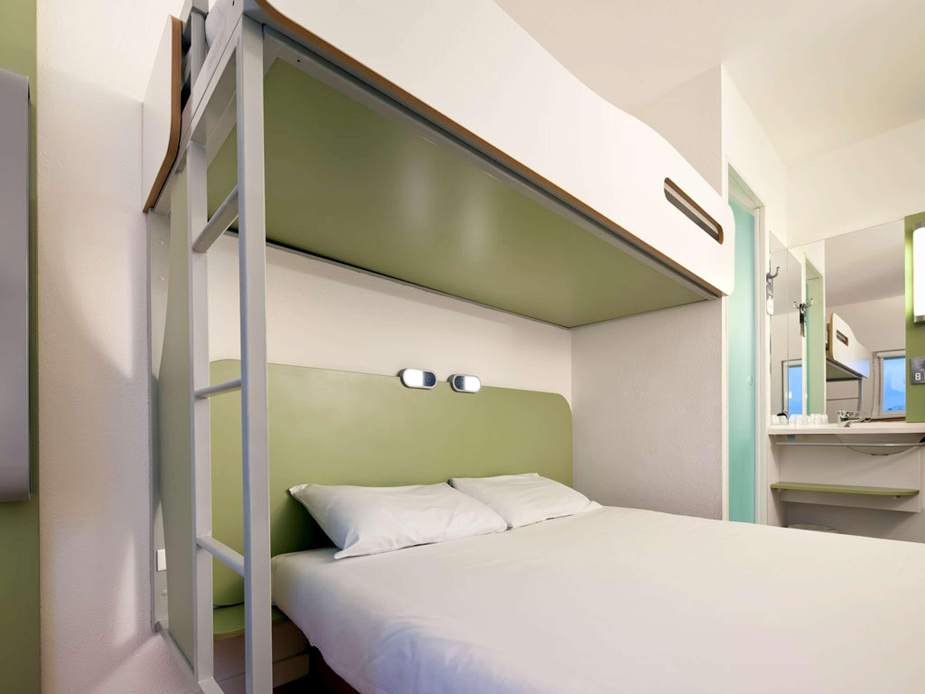 Ibis Budget Portsmouth Buitenkant foto