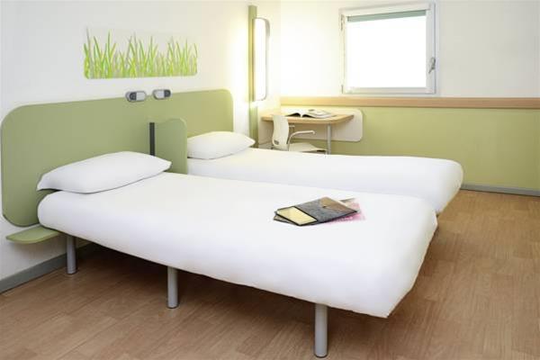 Ibis Budget Portsmouth Buitenkant foto