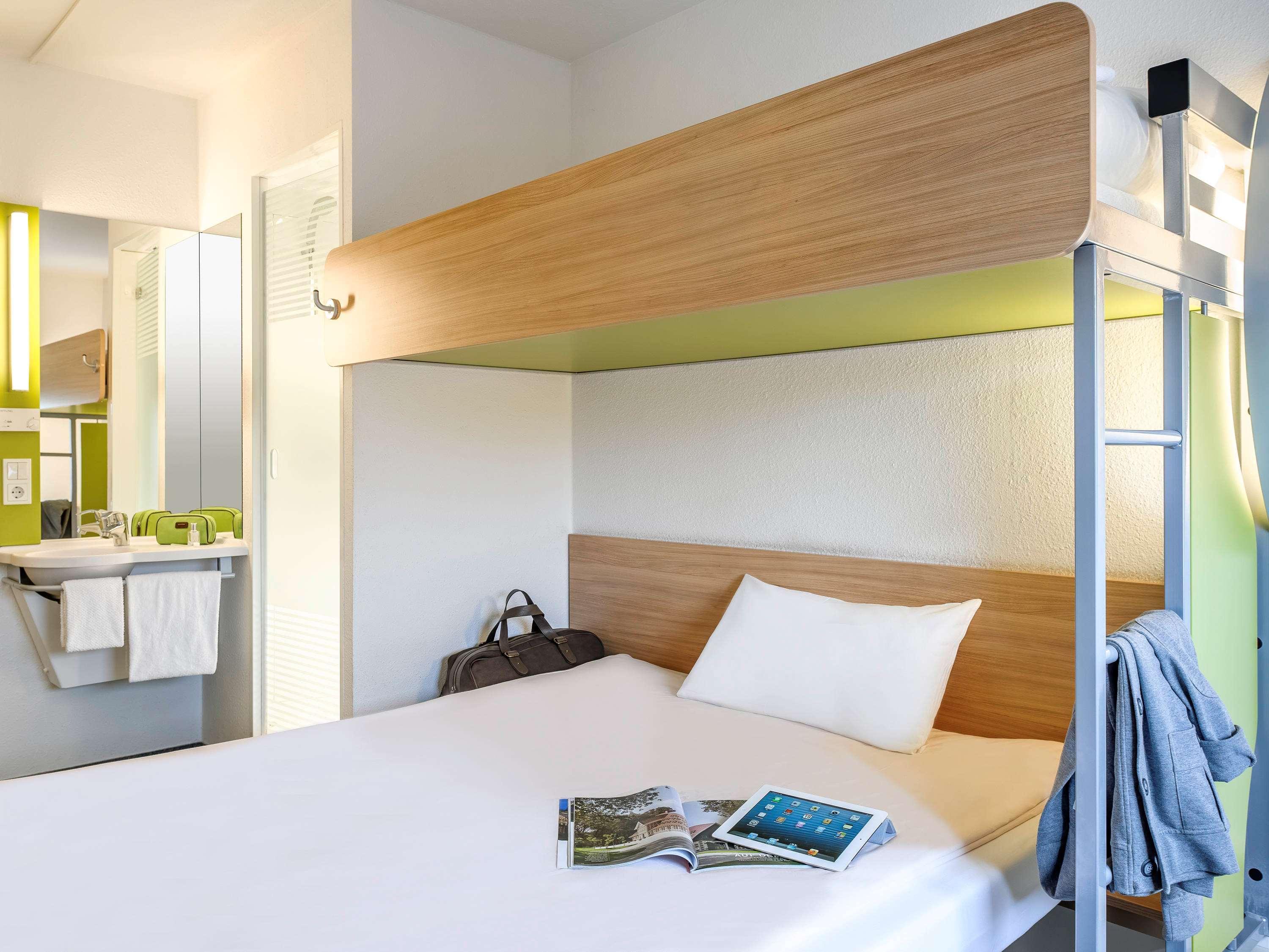 Ibis Budget Portsmouth Buitenkant foto