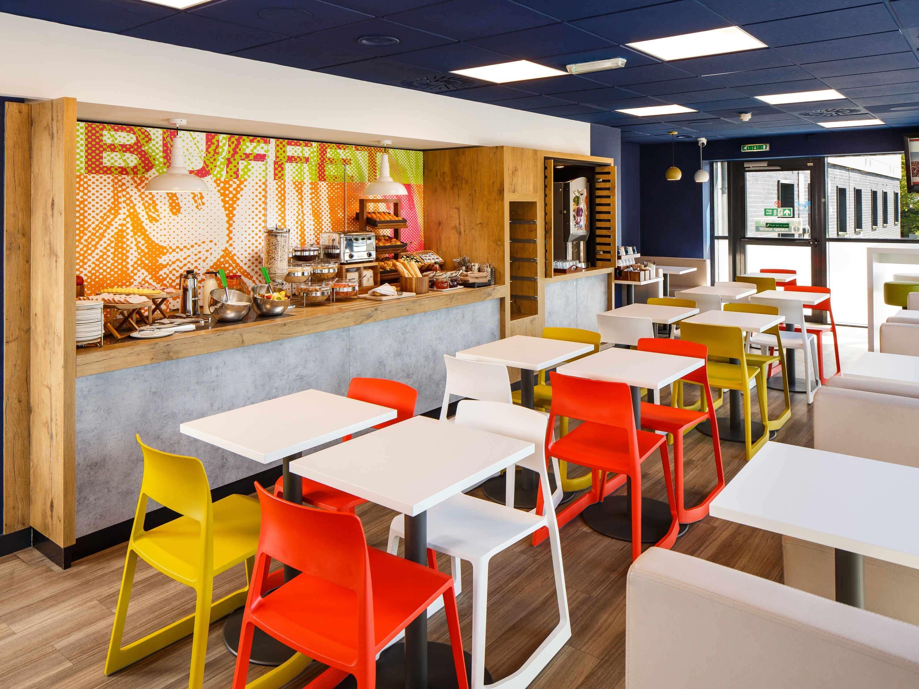 Ibis Budget Portsmouth Buitenkant foto